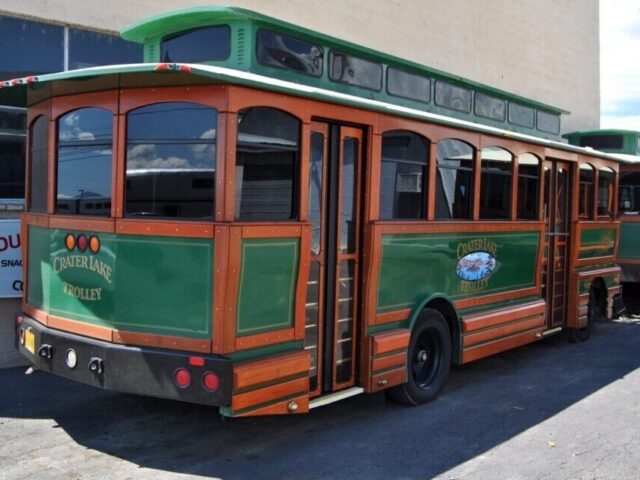 Crater Lake Trolley