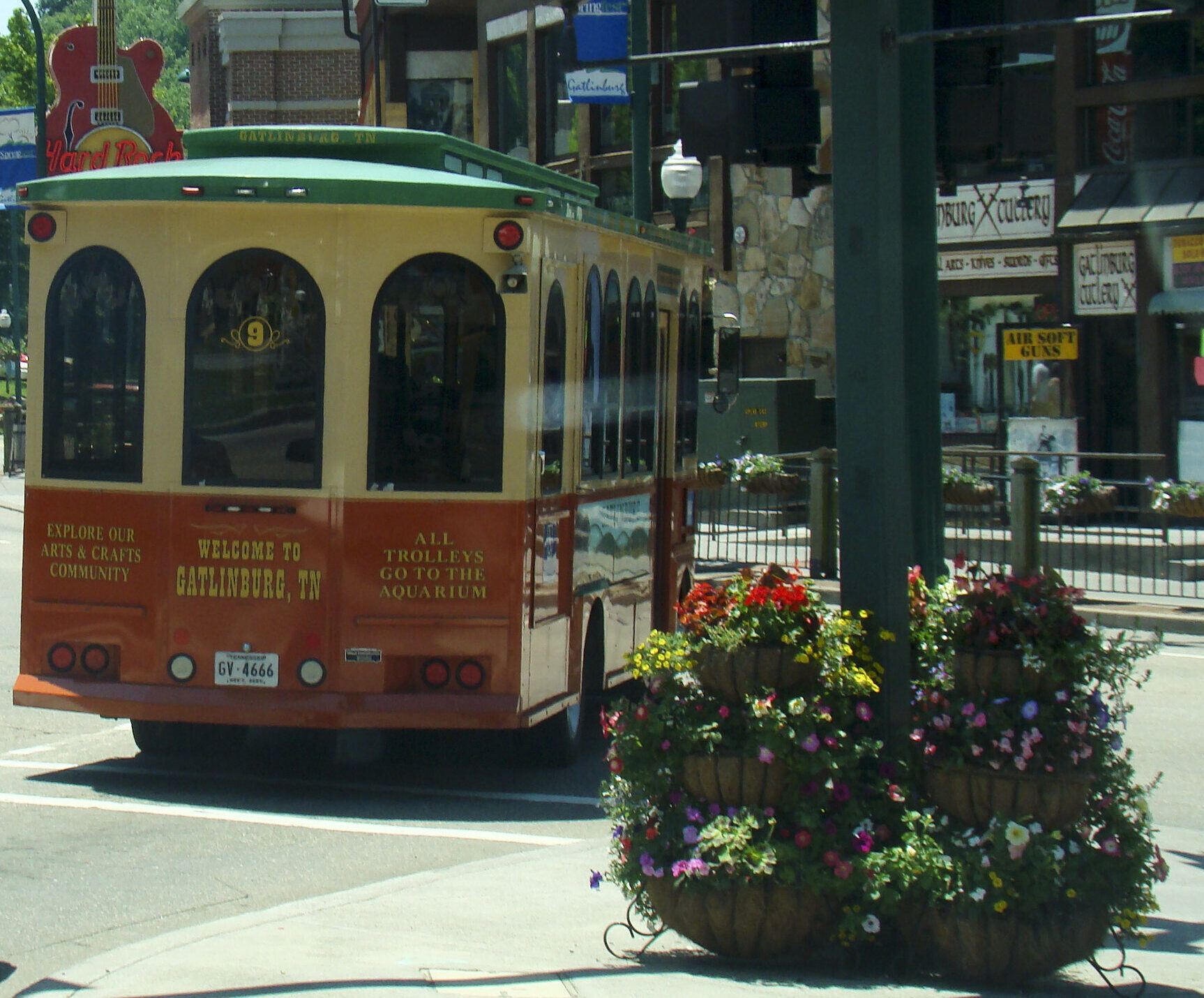 Pigeon Forge trolleys