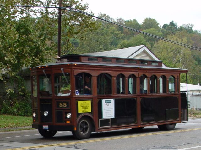 Marietta Trolley Tours